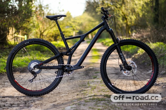 First Look: 2019 Specialized Stumpjumper Comp Alloy 29 | off-road.cc